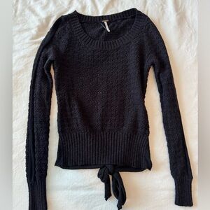 Black free people sweater